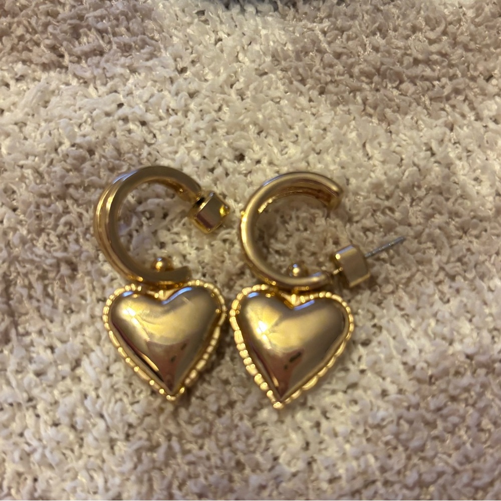 Kate Spade x Target balloon heart earrings- gold